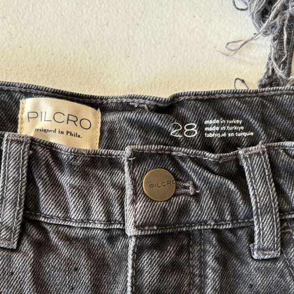 NEW The Devon Rhinestone Distressed Denim Shorts by Pilcro Black Size 28 - Picture 5 of 7